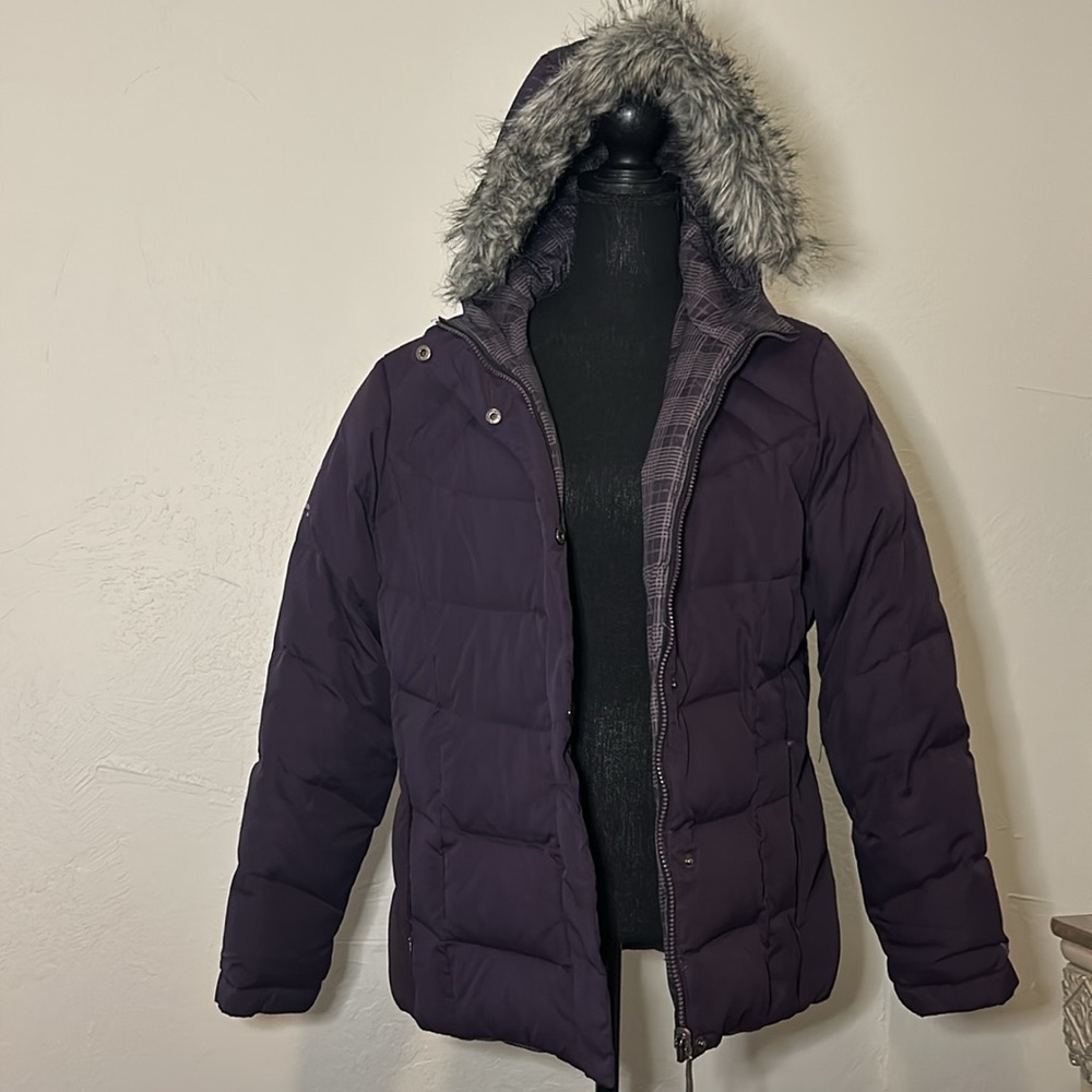 Kids Free Country purple waterfowl puffer power down winter jacket w/ faux fur